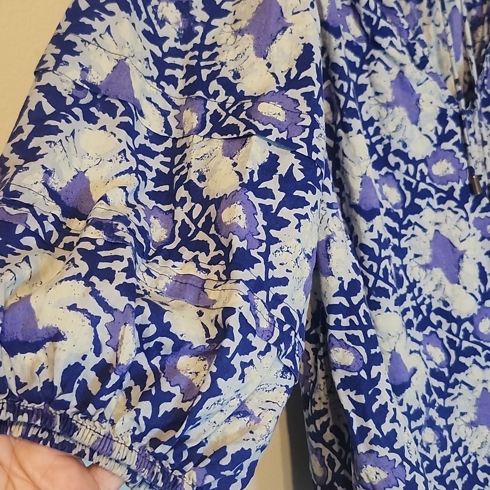 Free People Blue and Cream Floral Blouse - Picture 4 of 13